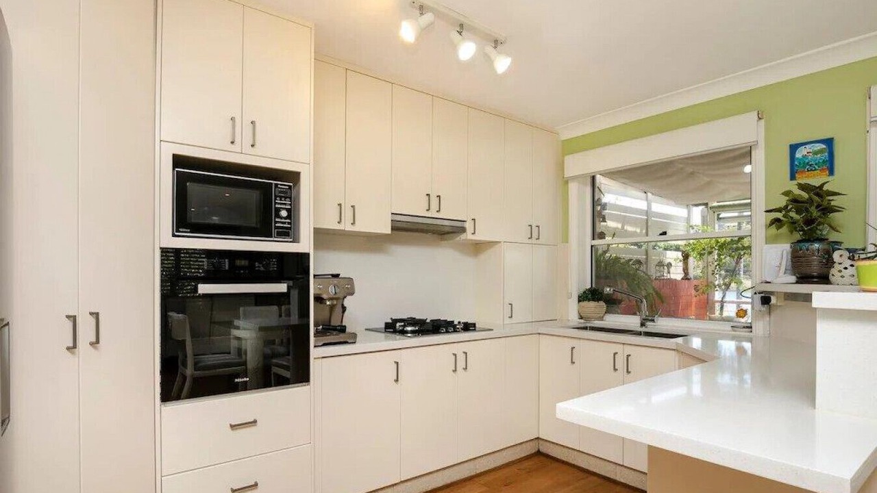 Photo of Kitchen in Narrabeen