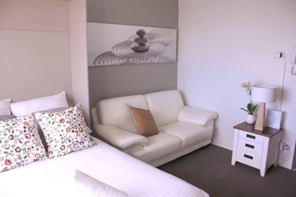Photo of Bedroom in Cremorne