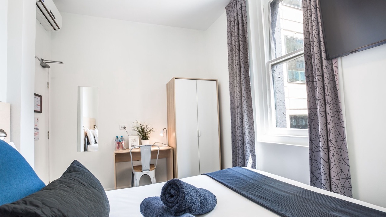 Photo of Bedroom in Sydney Central Business District
