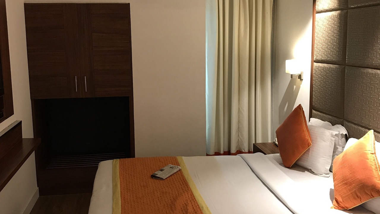 Photo of Bedroom in Karol Bagh