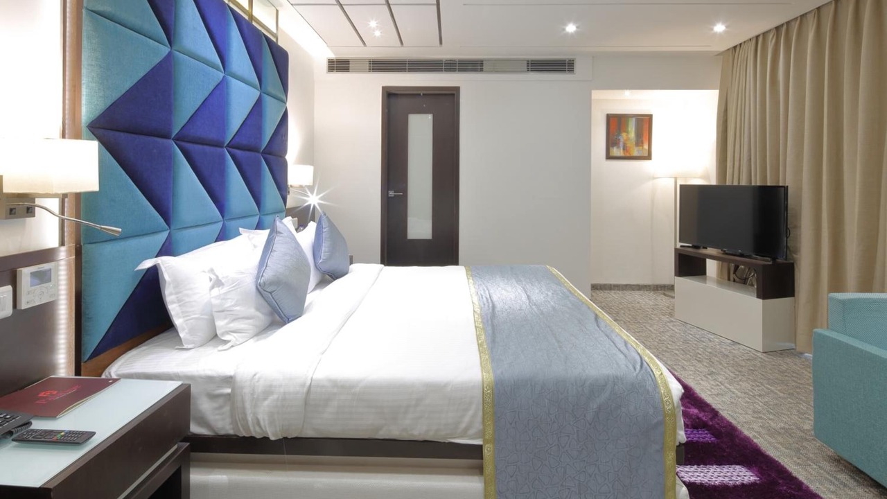 Photo of Bedroom in Thaltej