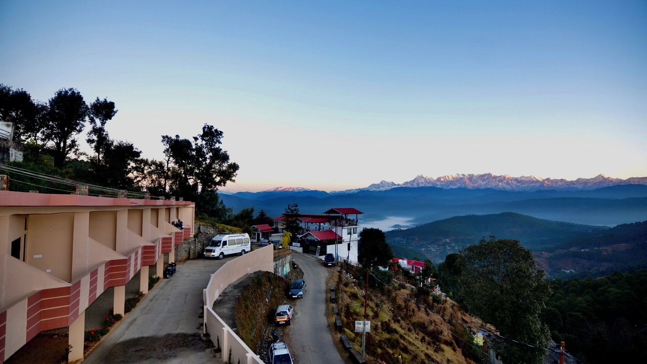 Photo of Others in Kausani