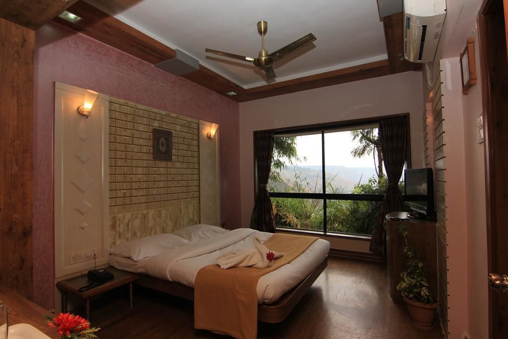 Photo of Bedroom in Panchgani