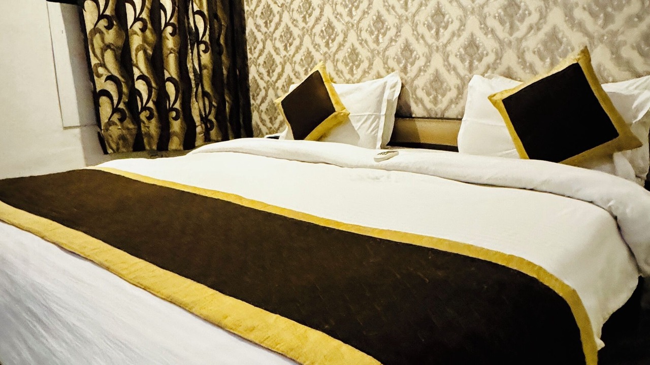 Photo of Bedroom in Pink City