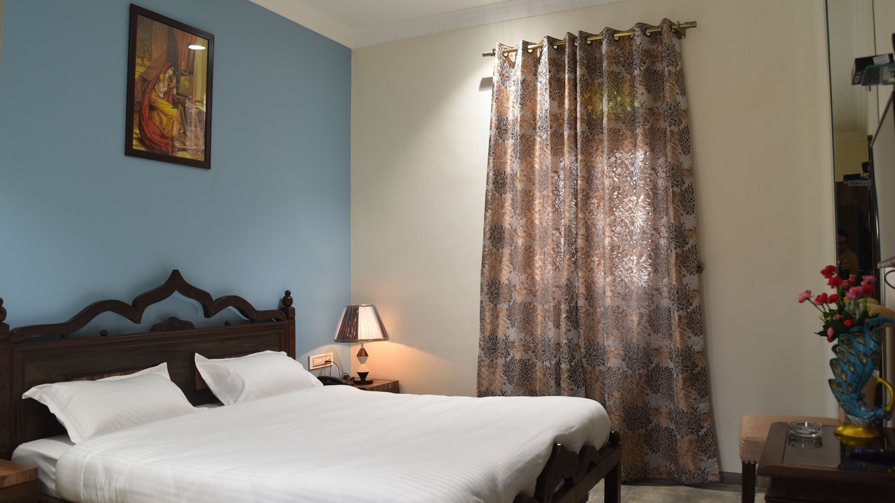 Photo of Bedroom in Pink City