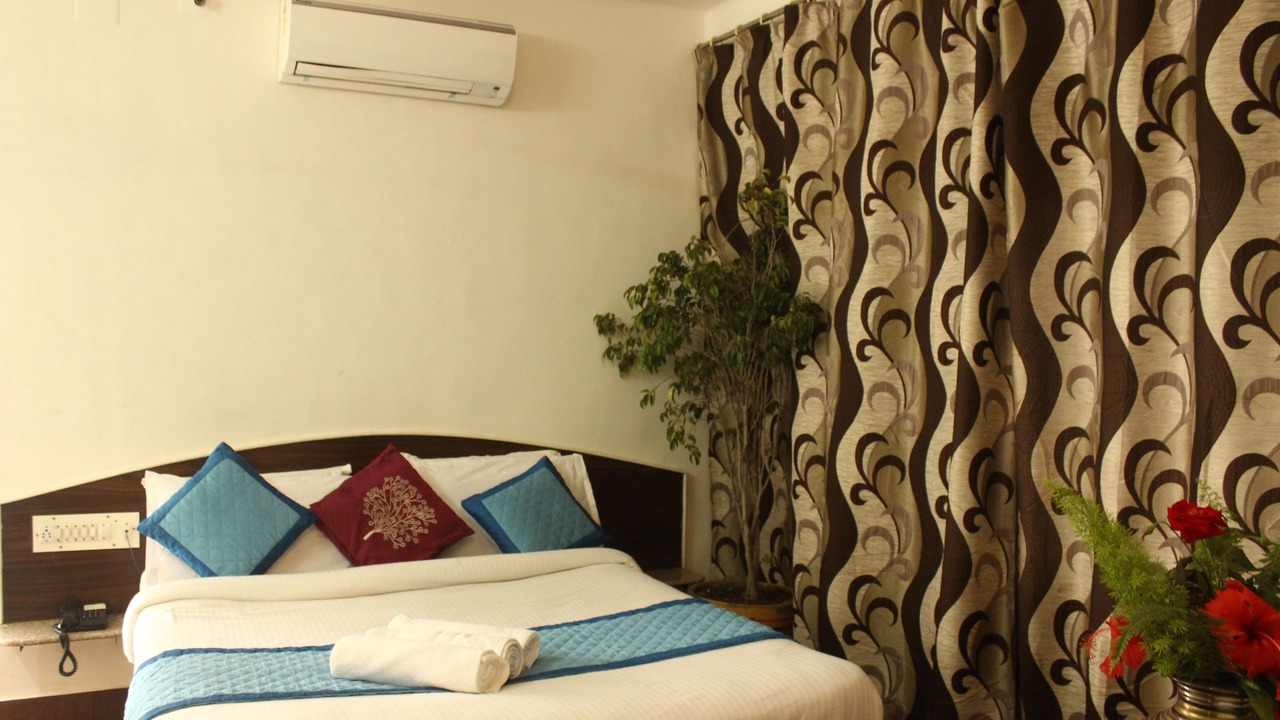 Photo of Bedroom in Mount Abu