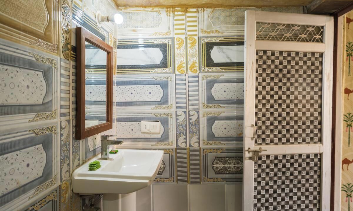 Photo of Bathroom in Kanoi