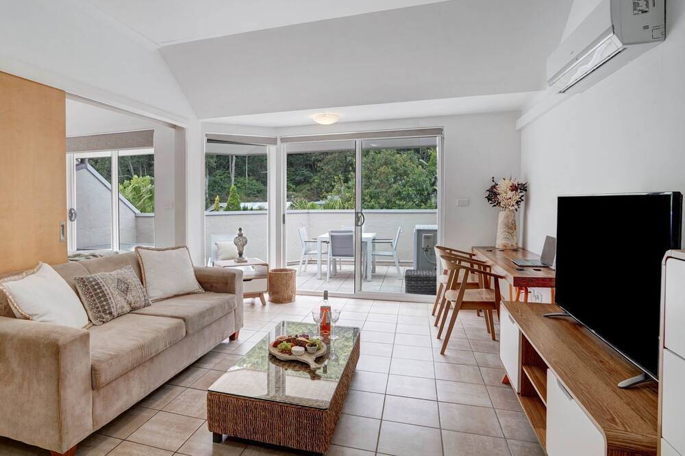 Photo of Livingroom in Palm Beach