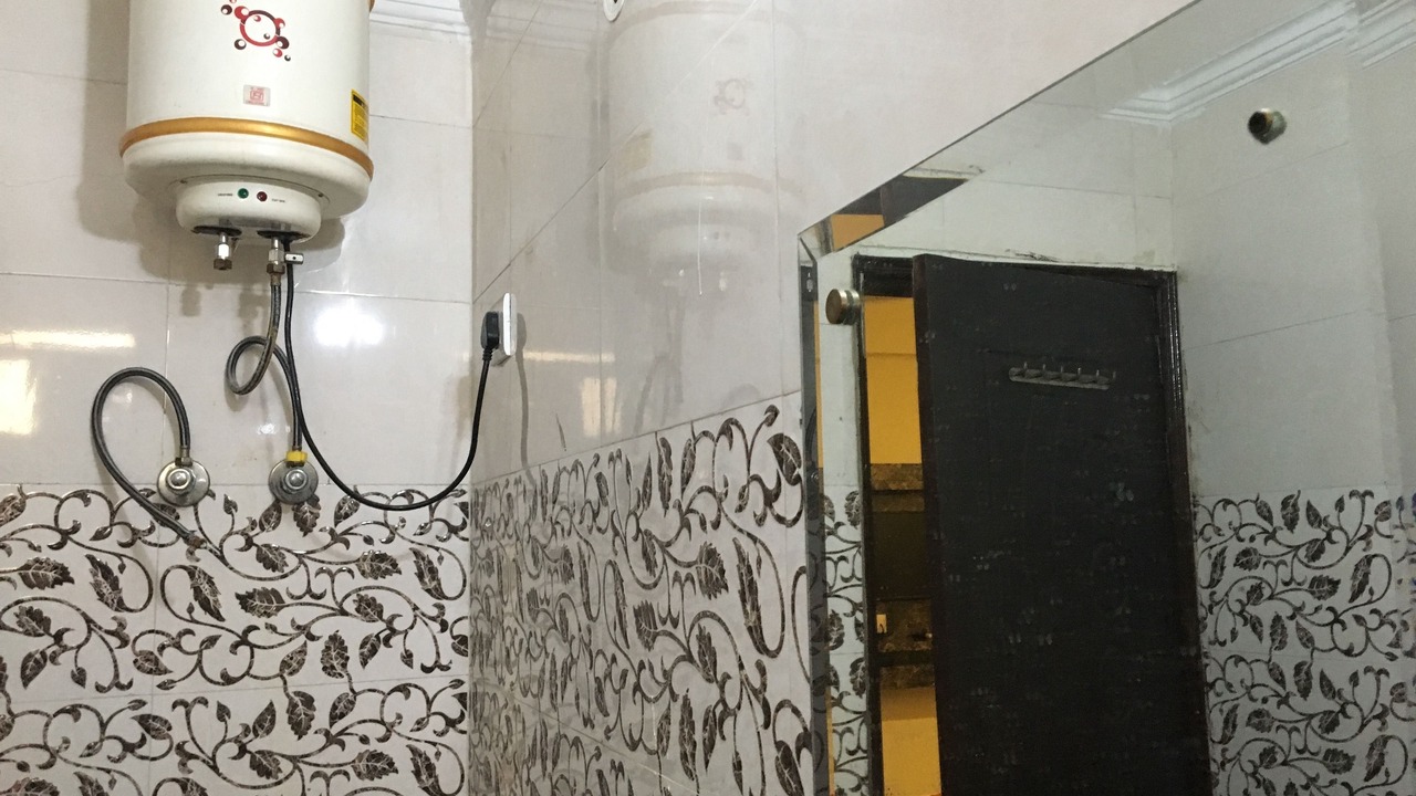 Photo of Bathroom in Mahipalpur