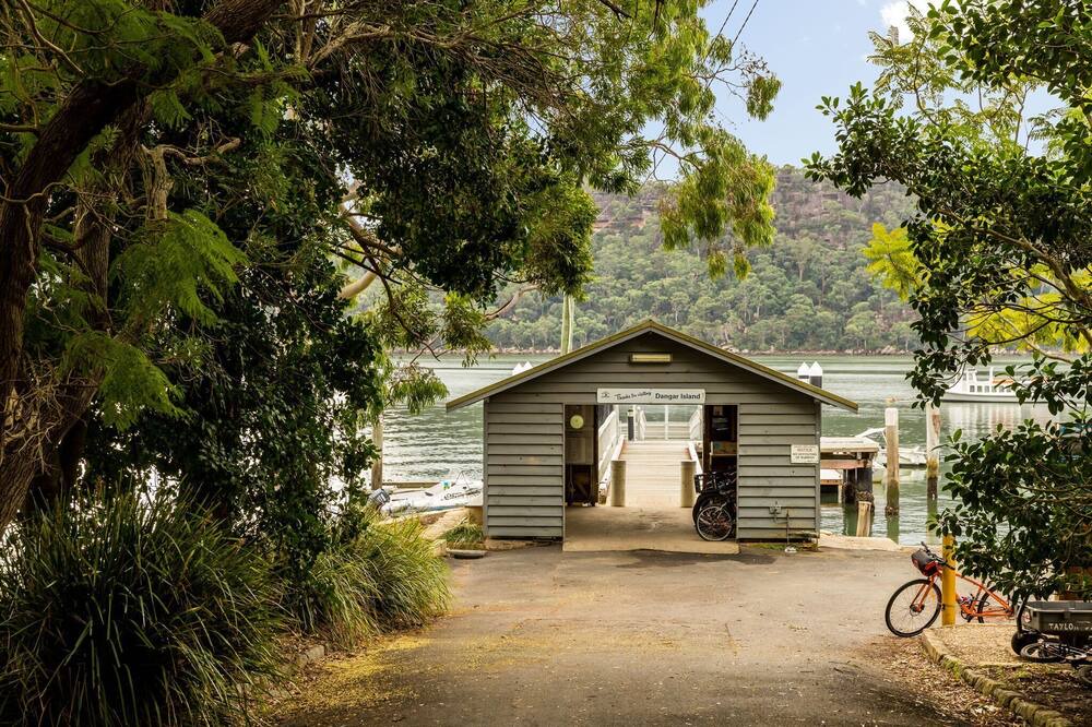 Photo of Others in Dangar Island