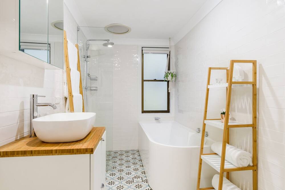 Photo of Bathroom in Dangar Island