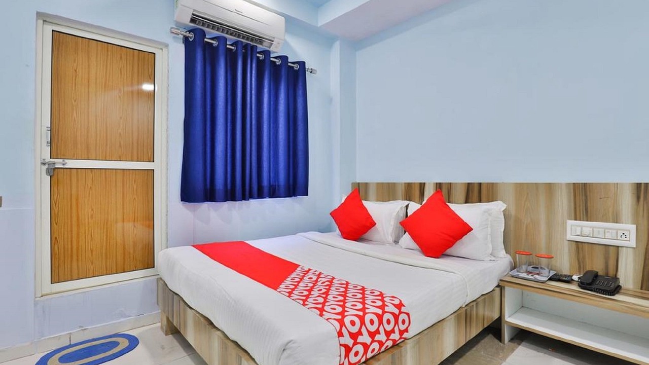 Photo of Bedroom in Navrangpura
