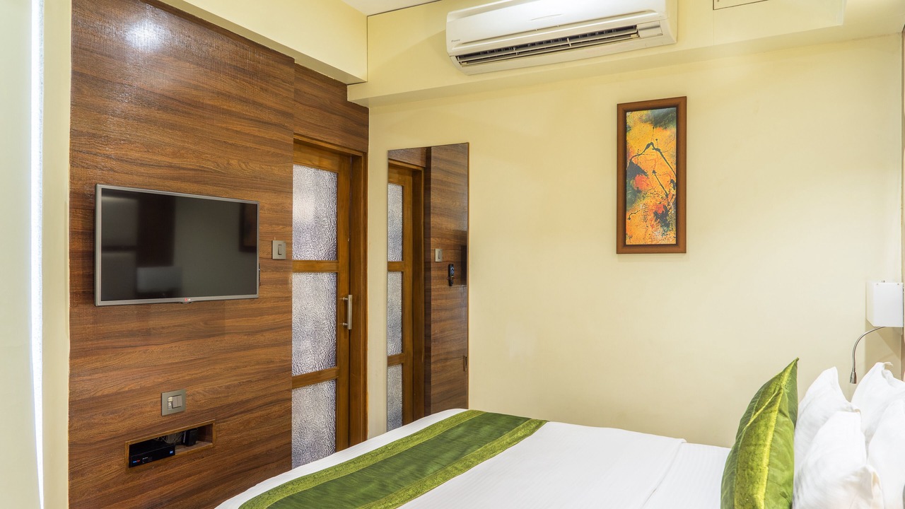 Photo of Bedroom in Navarangpura Gam