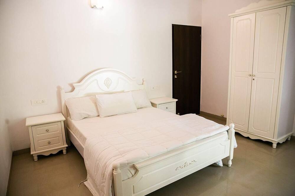 Photo of Bedroom in Vagator