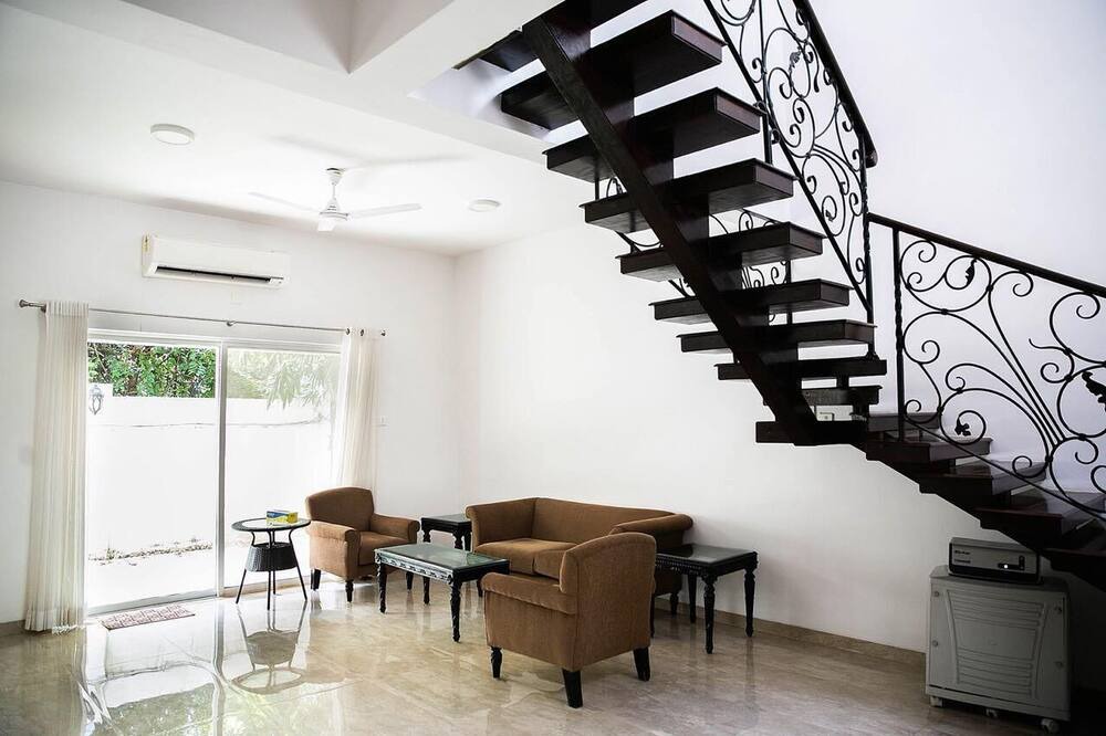 Photo of Livingroom in Vagator