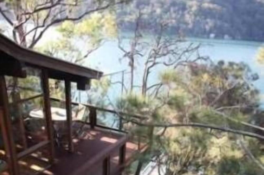 Photo of Patio Balcony in Cottage Point