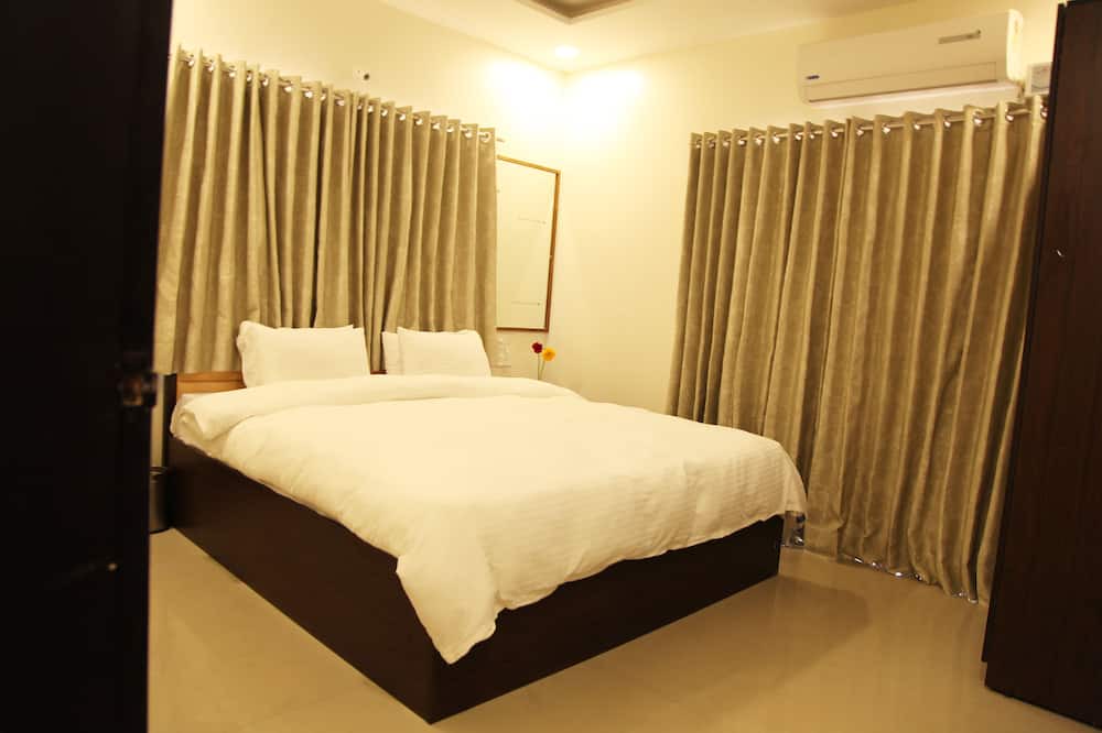 Photo of Bedroom in Shirdi