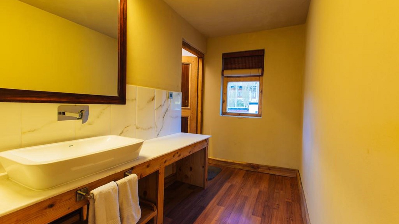 Photo of Bathroom in Leh