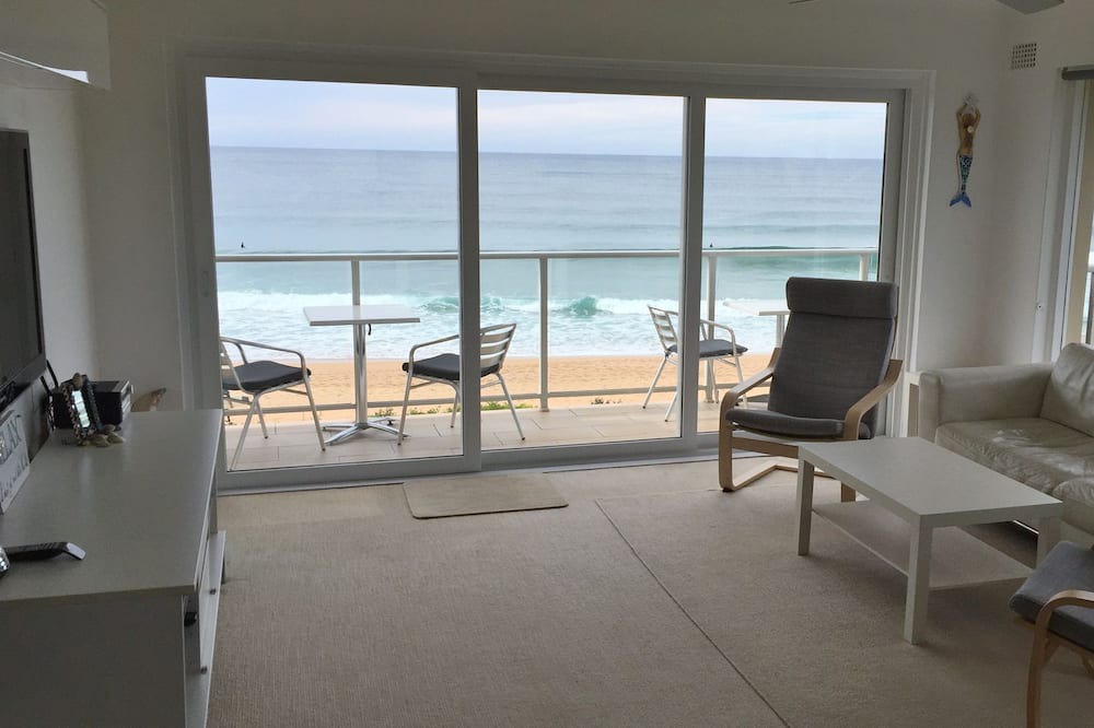 Photo of Livingroom in Narrabeen