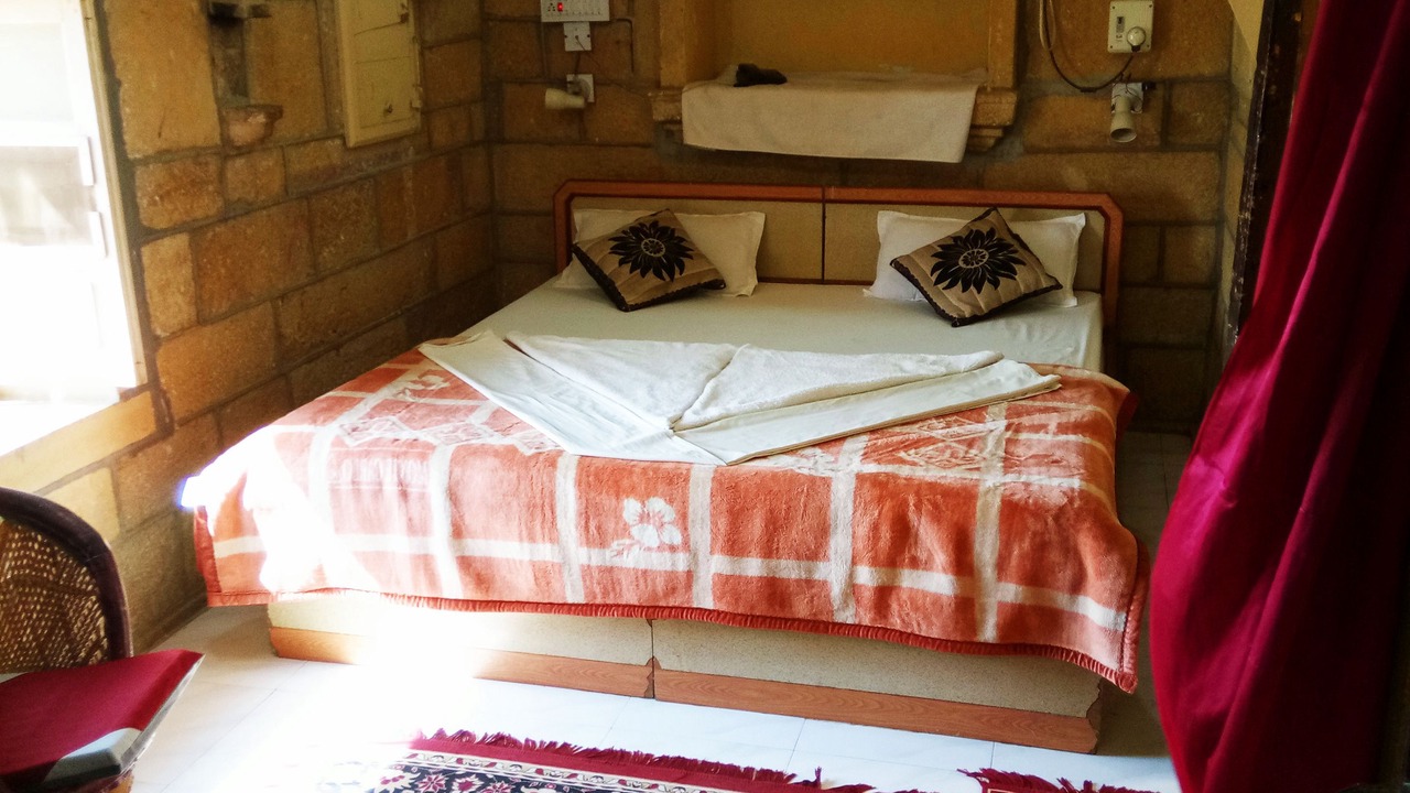 Photo of Bedroom in Amar Sagar Pol