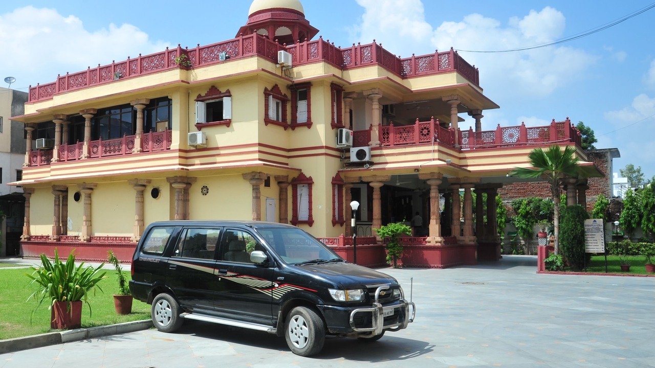 Photo of Outdoor in Navarangpura Gam