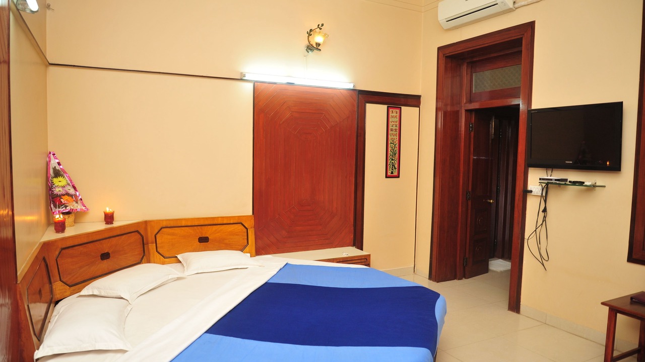 Photo of Bedroom in Navarangpura Gam