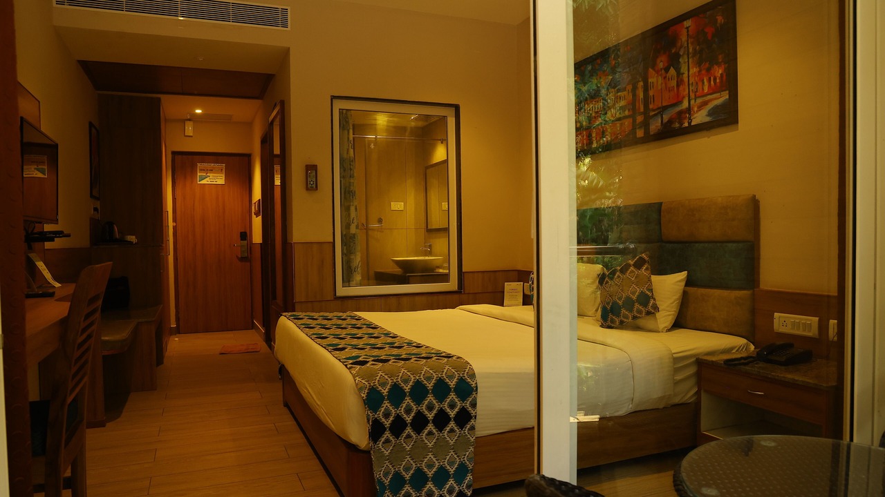Photo of Bedroom in Kelambakkam