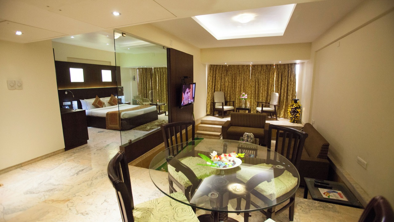 Photo of Bedroom in Sayajiganj