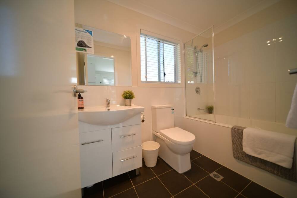 Photo of Bathroom in Oxley Park