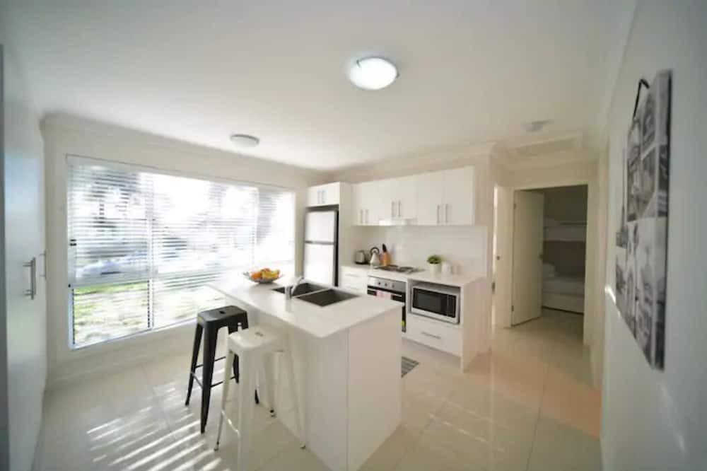 Photo of Kitchen in Oxley Park