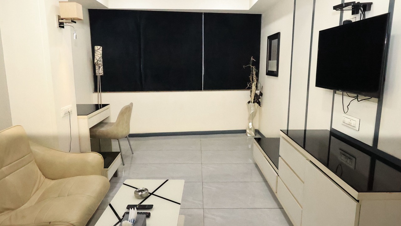 Photo of Livingroom in Thaltej