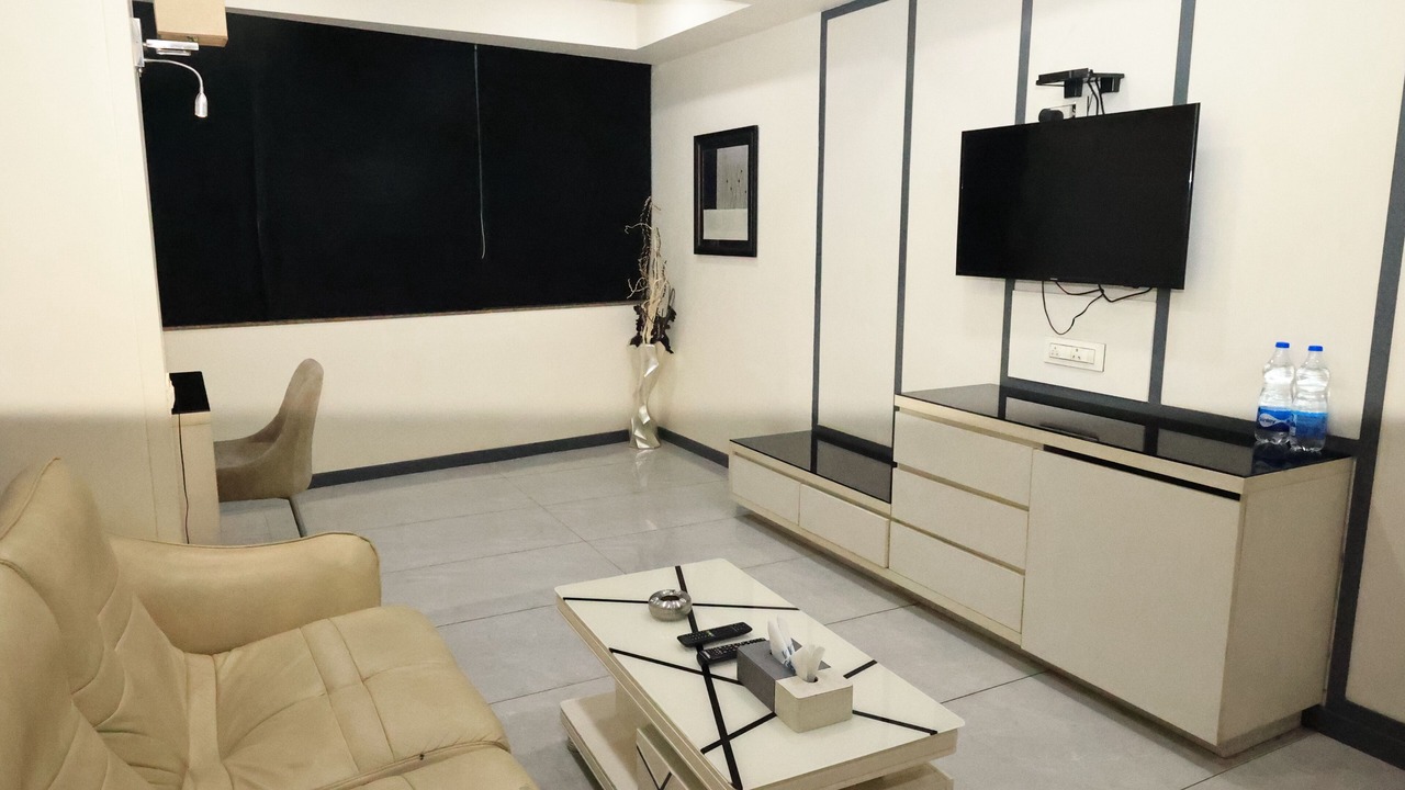 Photo of Livingroom in Thaltej