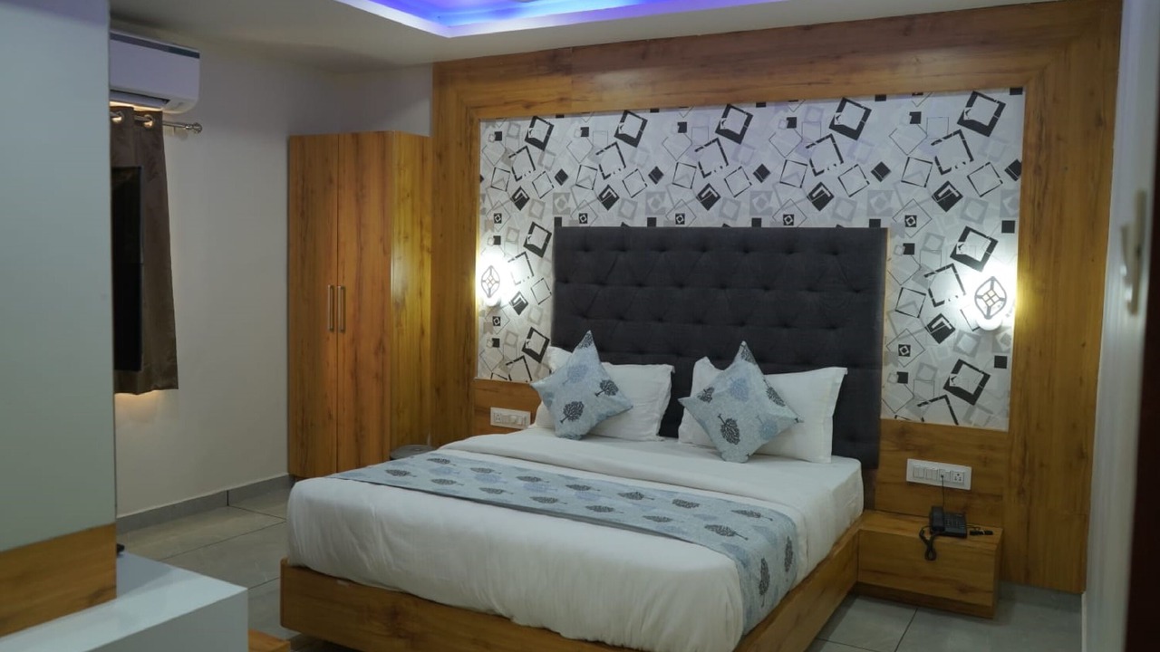 Photo of Bedroom in Vadodara