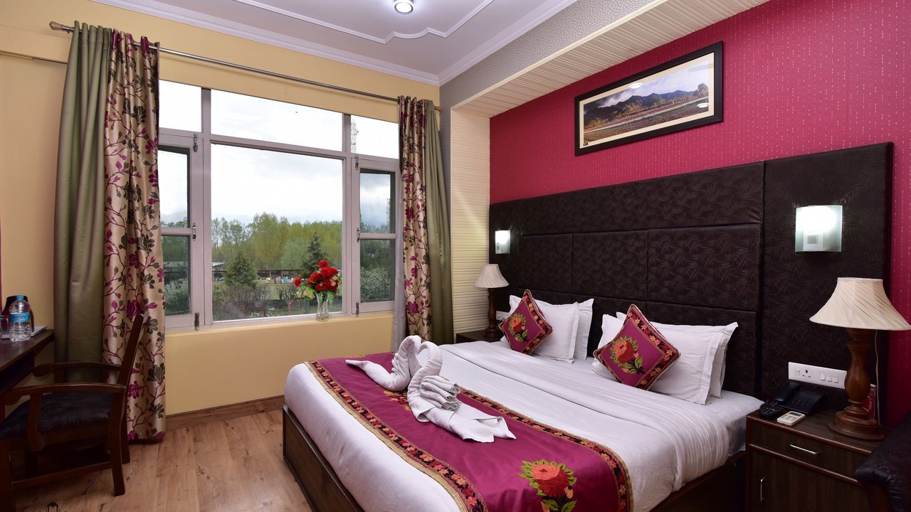 Photo of Bedroom in Srinagar