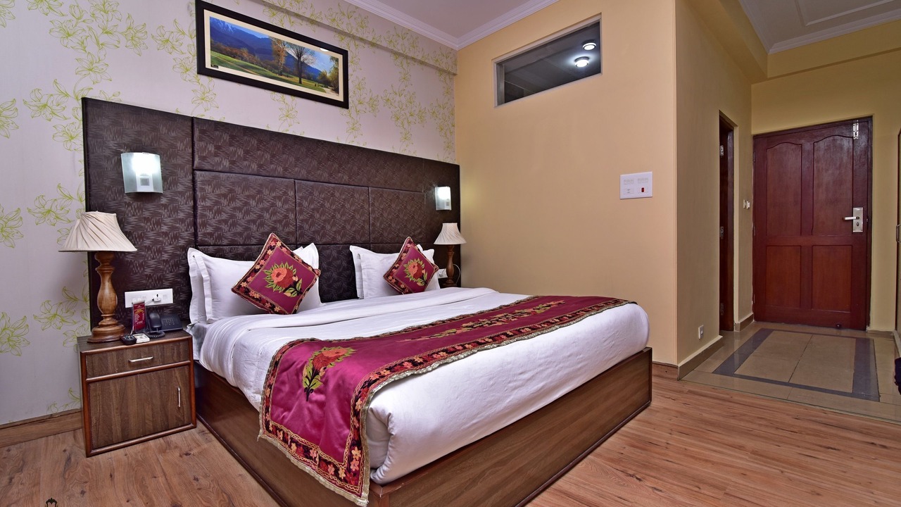 Photo of Bedroom in Srinagar
