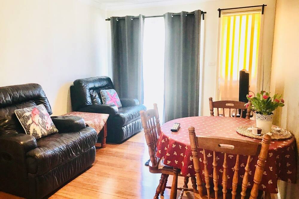 Photo of Livingroom in Gungahlin