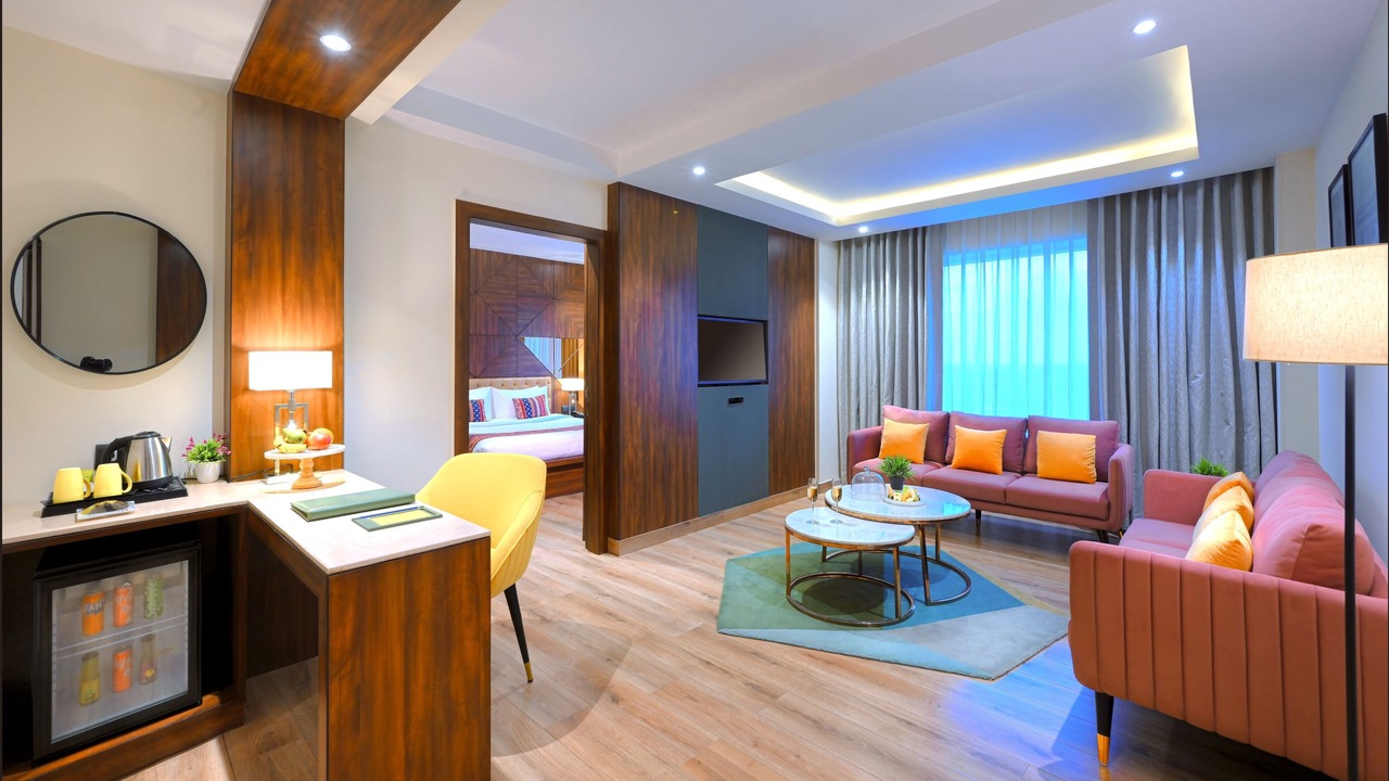 Photo of Bedroom in Taj Ganj