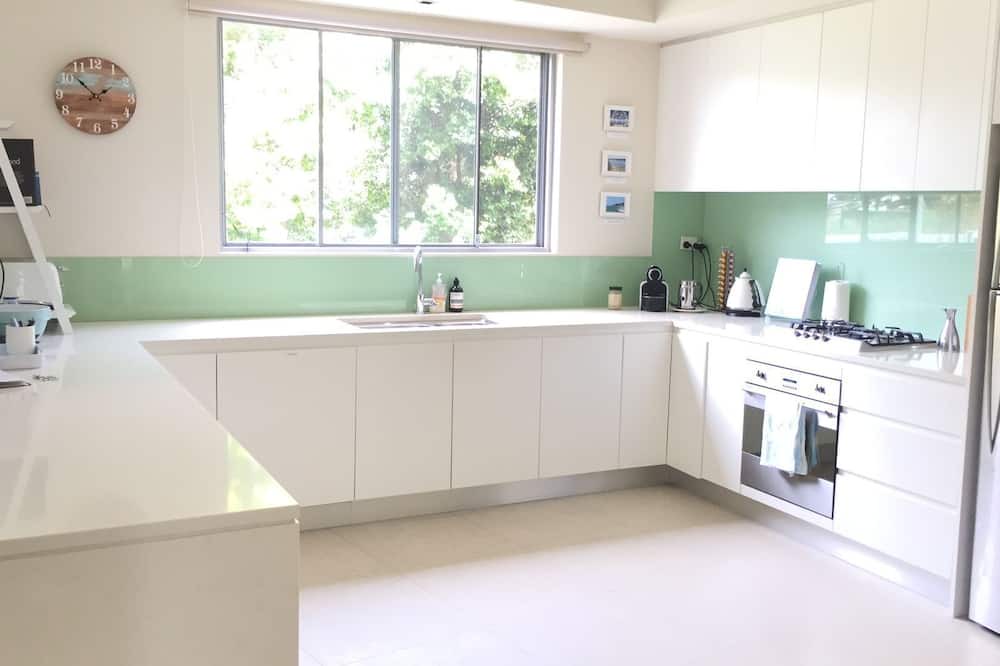 Photo of Kitchen in Little Bay