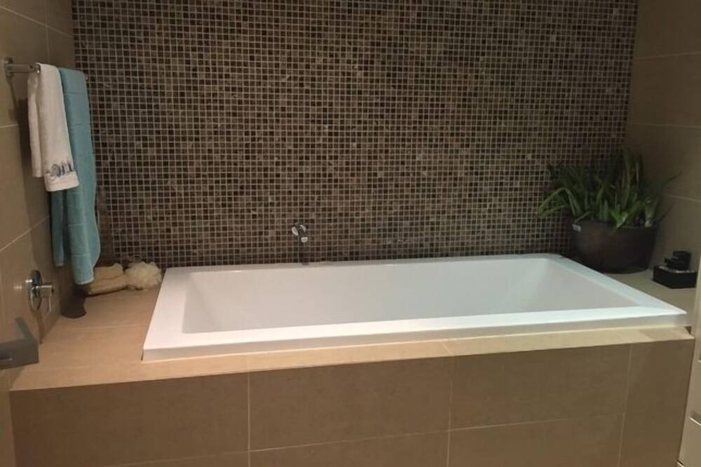 Photo of Bathroom in Little Bay