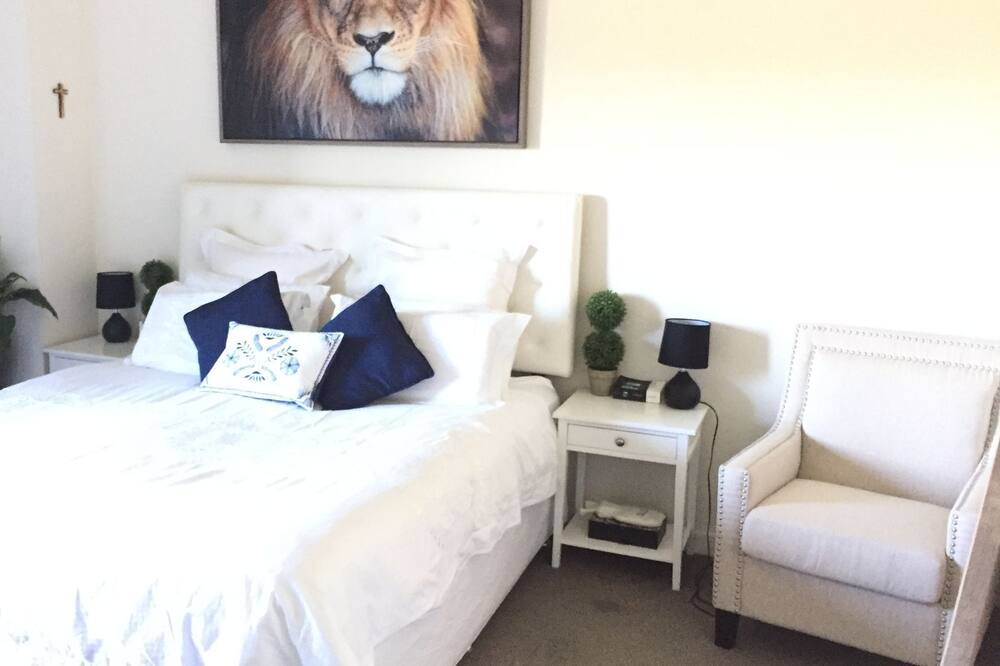 Photo of Bedroom in Little Bay