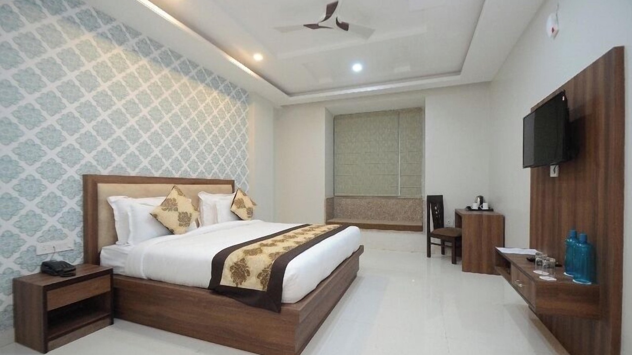 Photo of Bedroom in Malviya Nagar