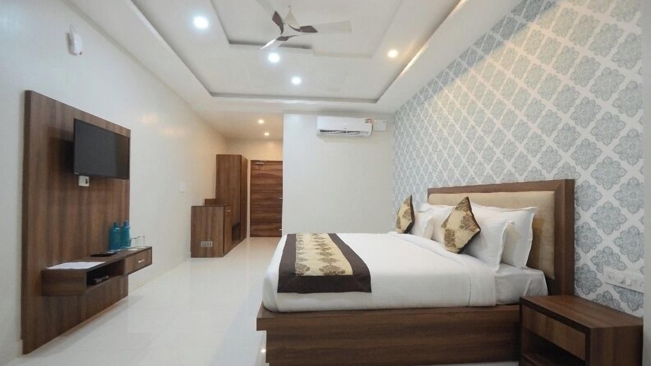 Photo of Bedroom in Malviya Nagar