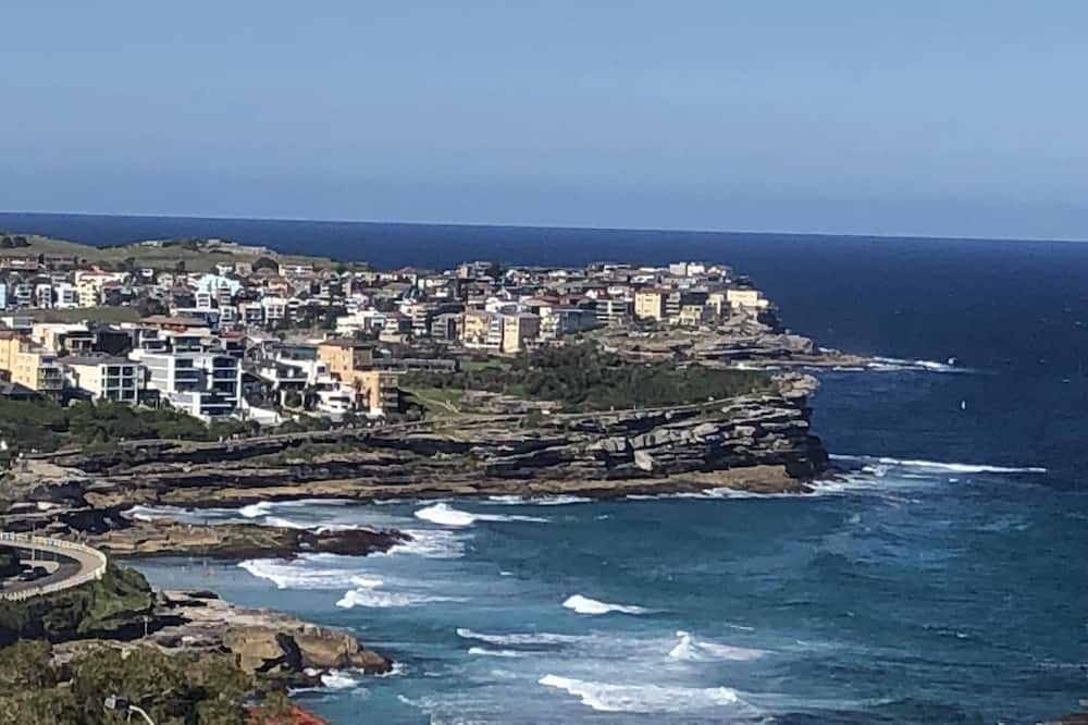 Photo of Others in Bronte