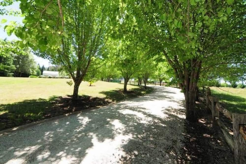 Photo of Outdoor in Wildes Meadow