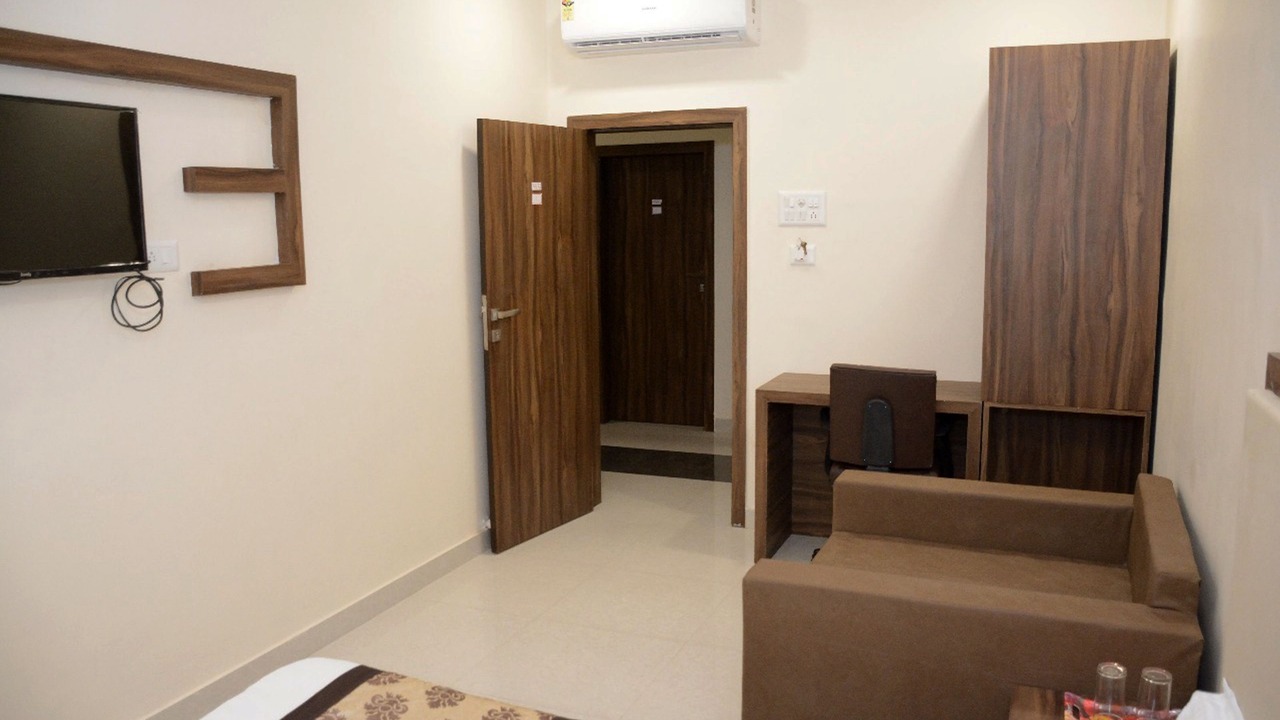 Photo of Bedroom in Jamnagar