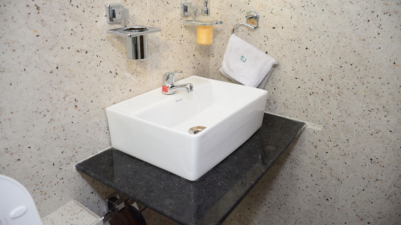 Photo of Bathroom in Jamnagar