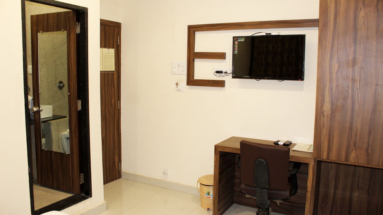Photo of Bedroom in Jamnagar