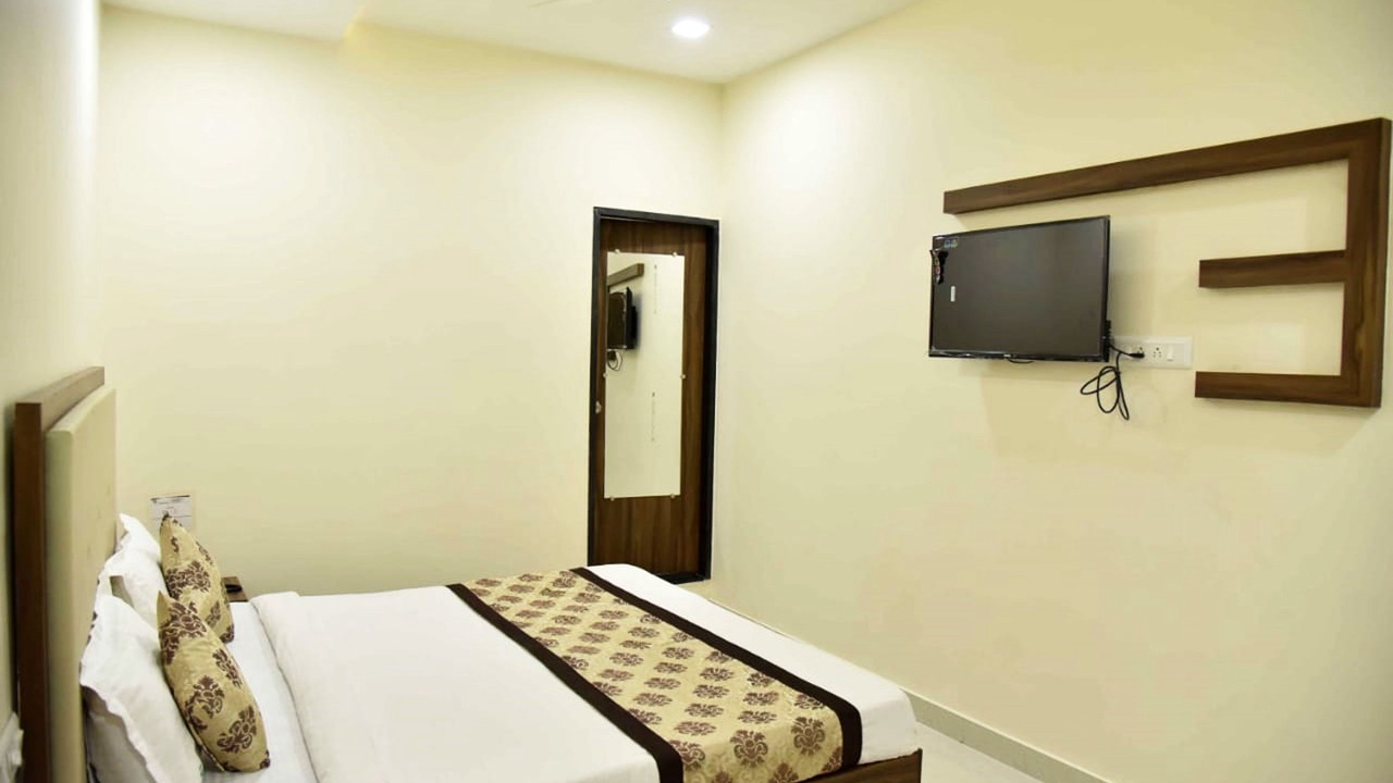 Photo of Bedroom in Jamnagar