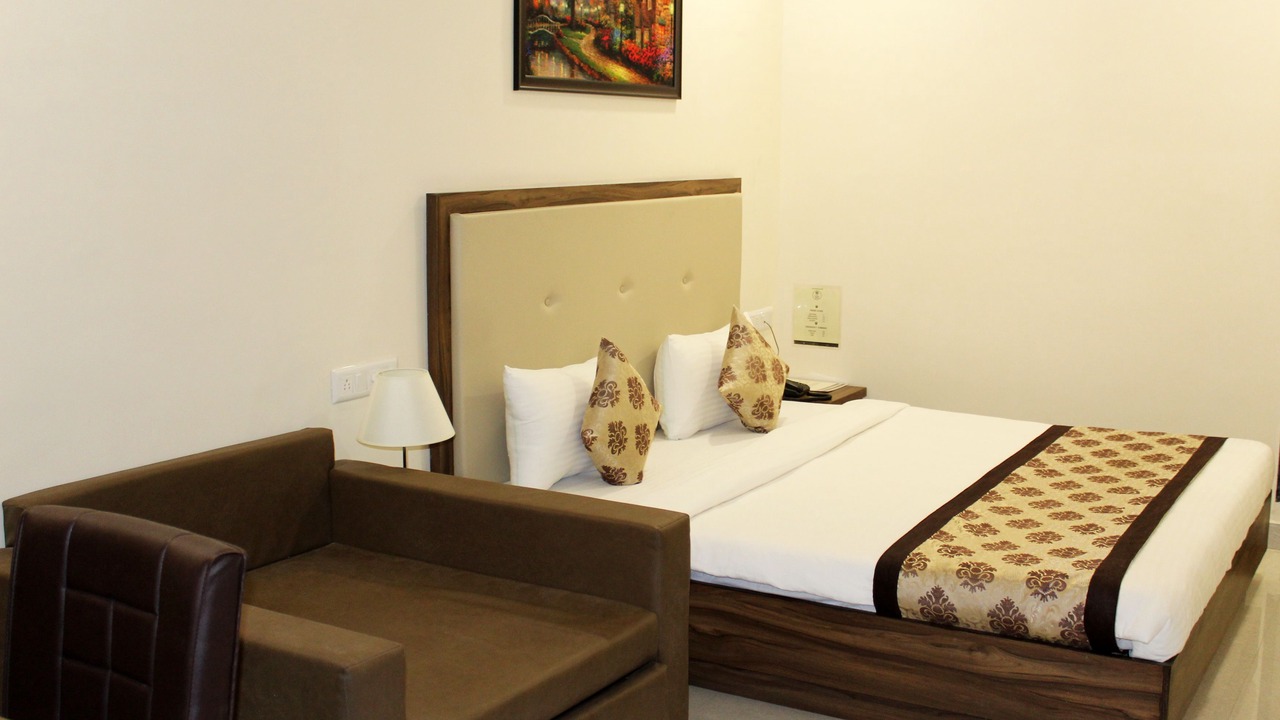 Photo of Bedroom in Jamnagar