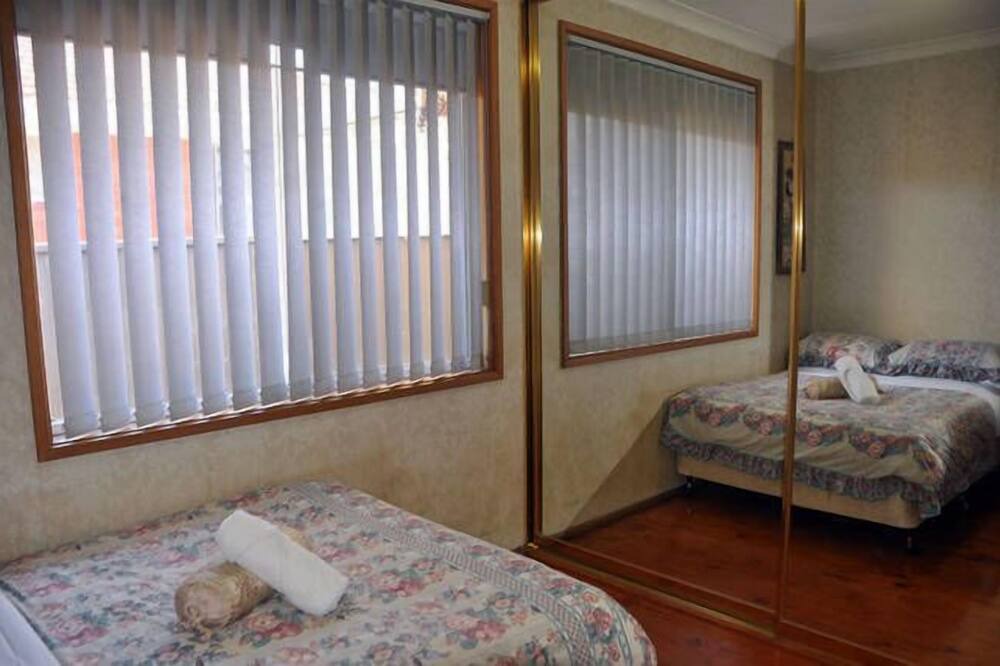 Photo of Bedroom in Kogarah